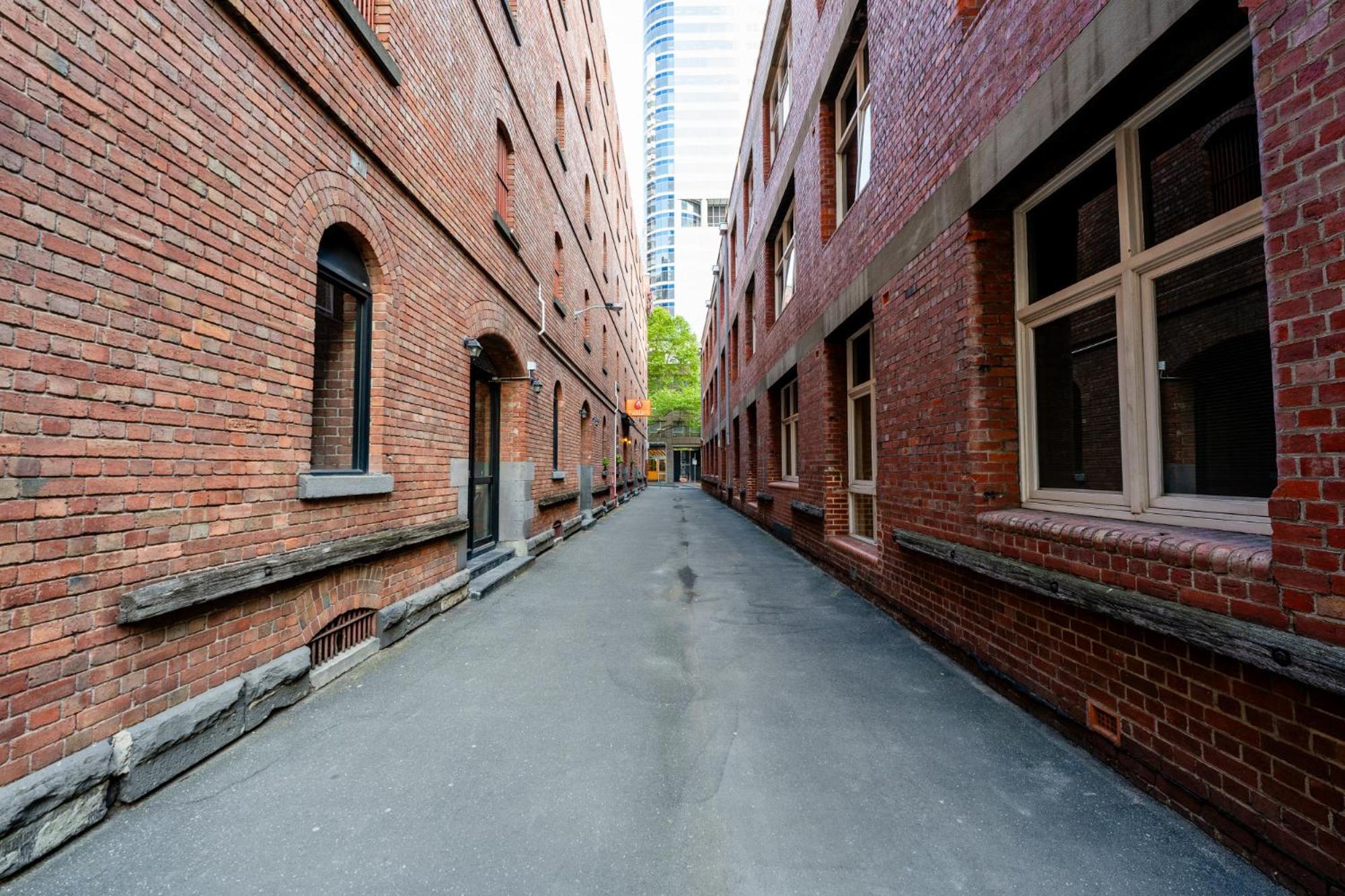 1-Bed Warehouse Conversion In Melbourne Cbd Daire Dış mekan fotoğraf